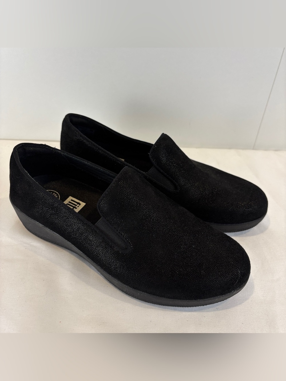 FitFlop Superskate All Black Leather Slip On Round Toe Flat Fashion Loafers Sz 6